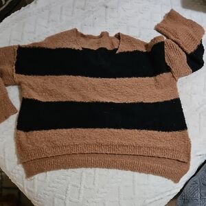 Bundle Sale | 4 for $20 |SHEIN Black and Brown Knitwear Size Large